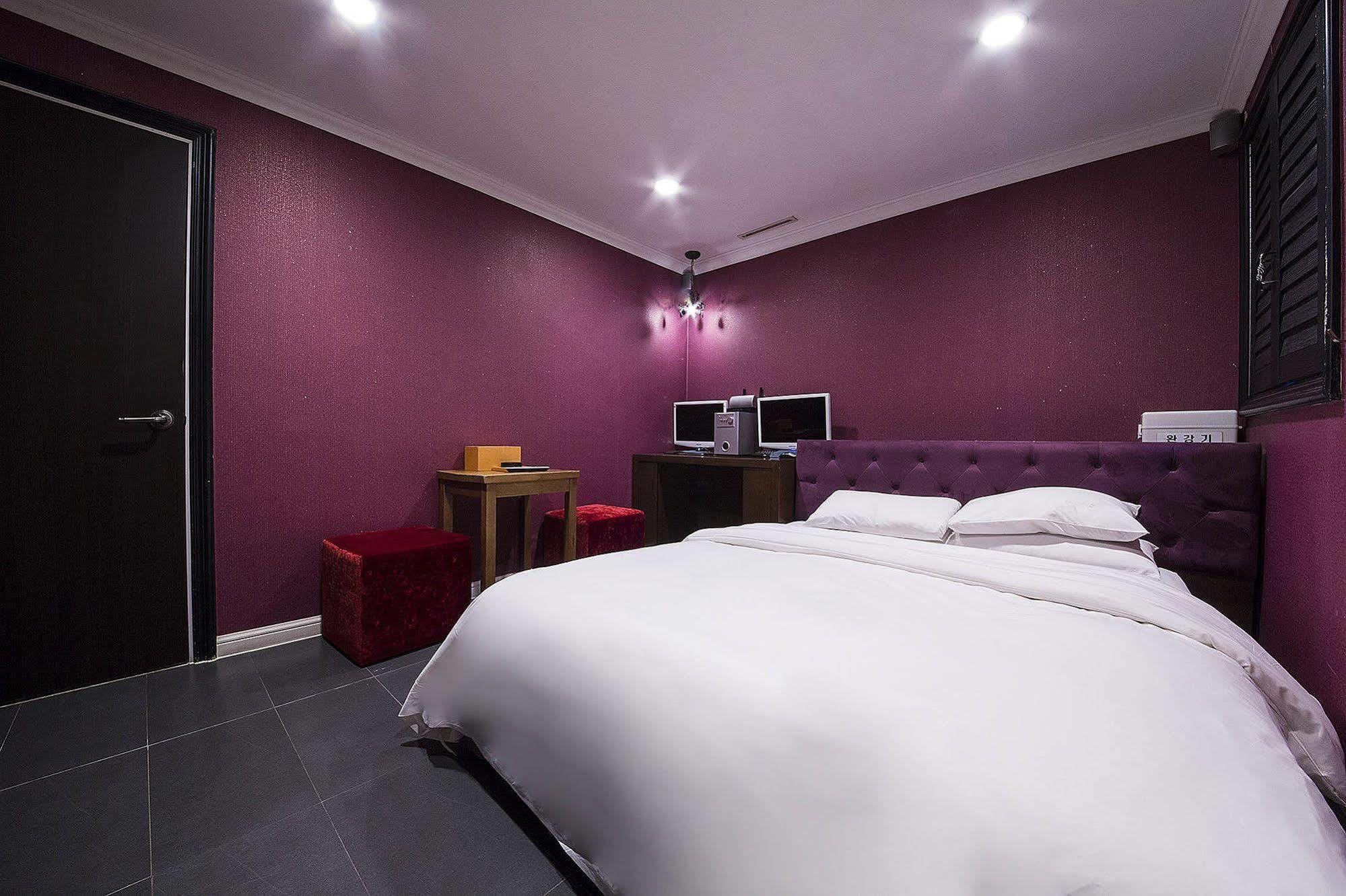 Mate Hotel Seoul Gimpo Exterior foto
