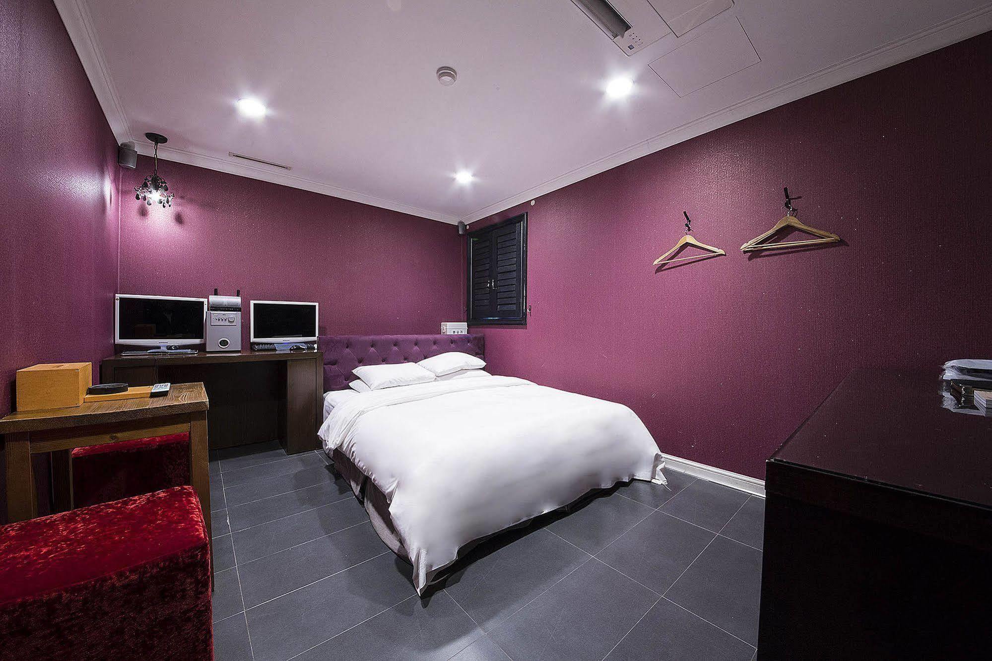 Mate Hotel Seoul Gimpo Exterior foto