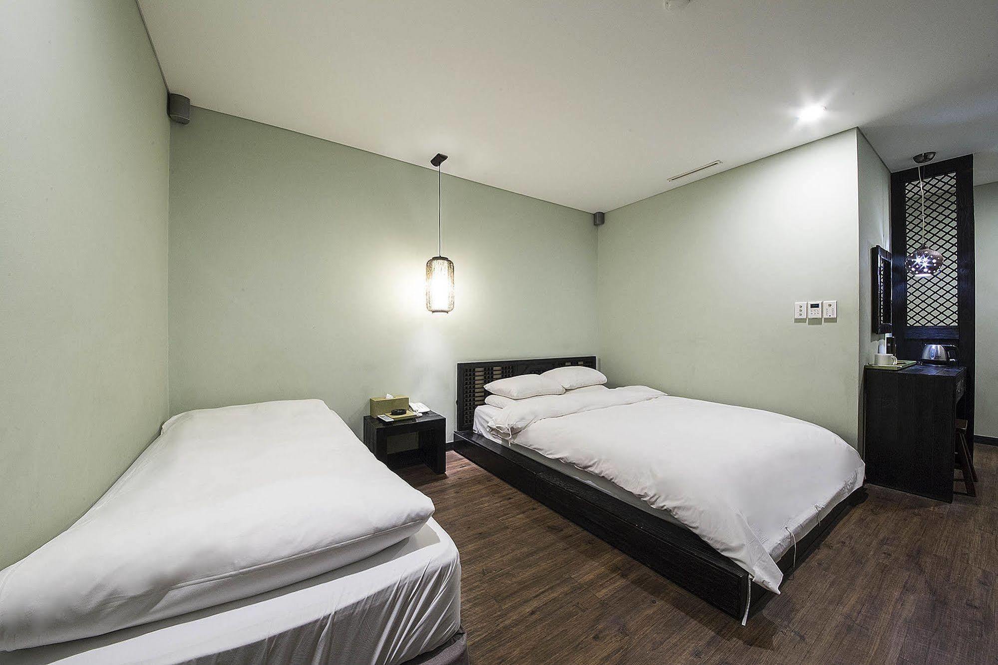 Mate Hotel Seoul Gimpo Exterior foto